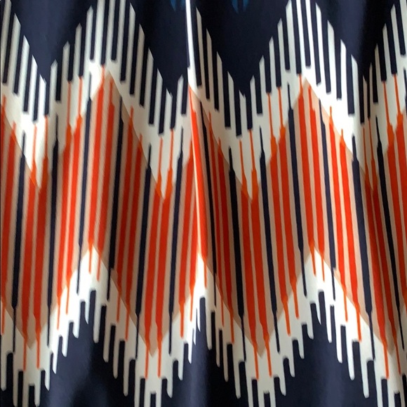 Chevron Maxi Dress - Picture 4 of 7